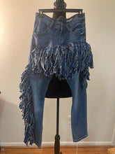 Load image into Gallery viewer, Fringy Jeans