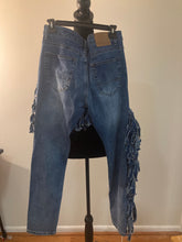 Load image into Gallery viewer, Fringy Jeans